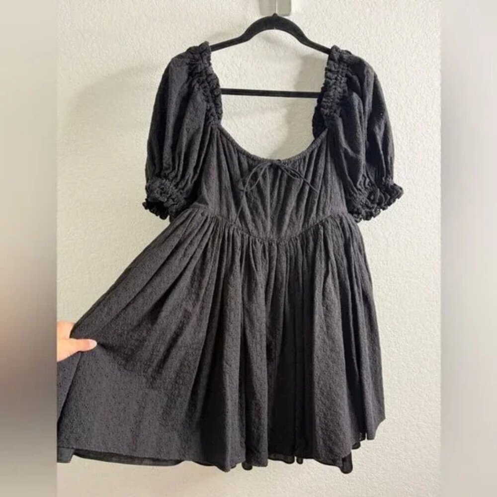 Selkie Beach Day Puff Sleeve Cotton Dress in Adorable Black Eyelet MED